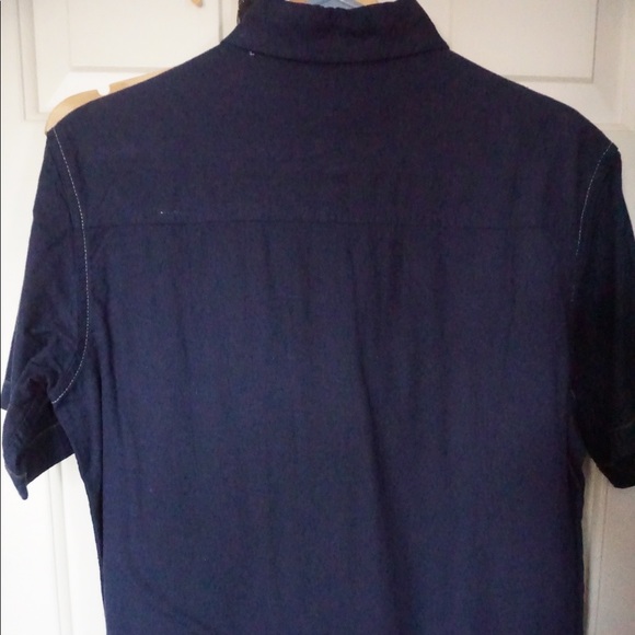 Short sleeve button up shirt - Picture 3 of 3